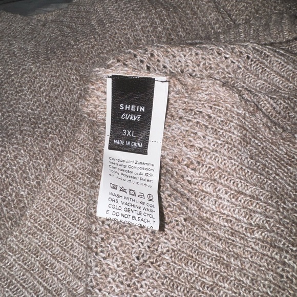 SHEIN CURVE TAN KNIT SWEATER- PLUS SIZE - Picture 2 of 6